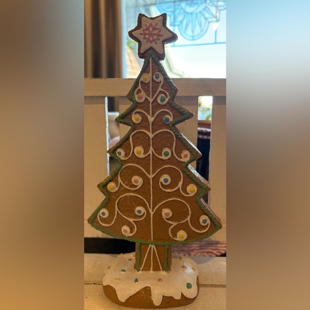 Festive Gingerbread Christmas Tree Decoration